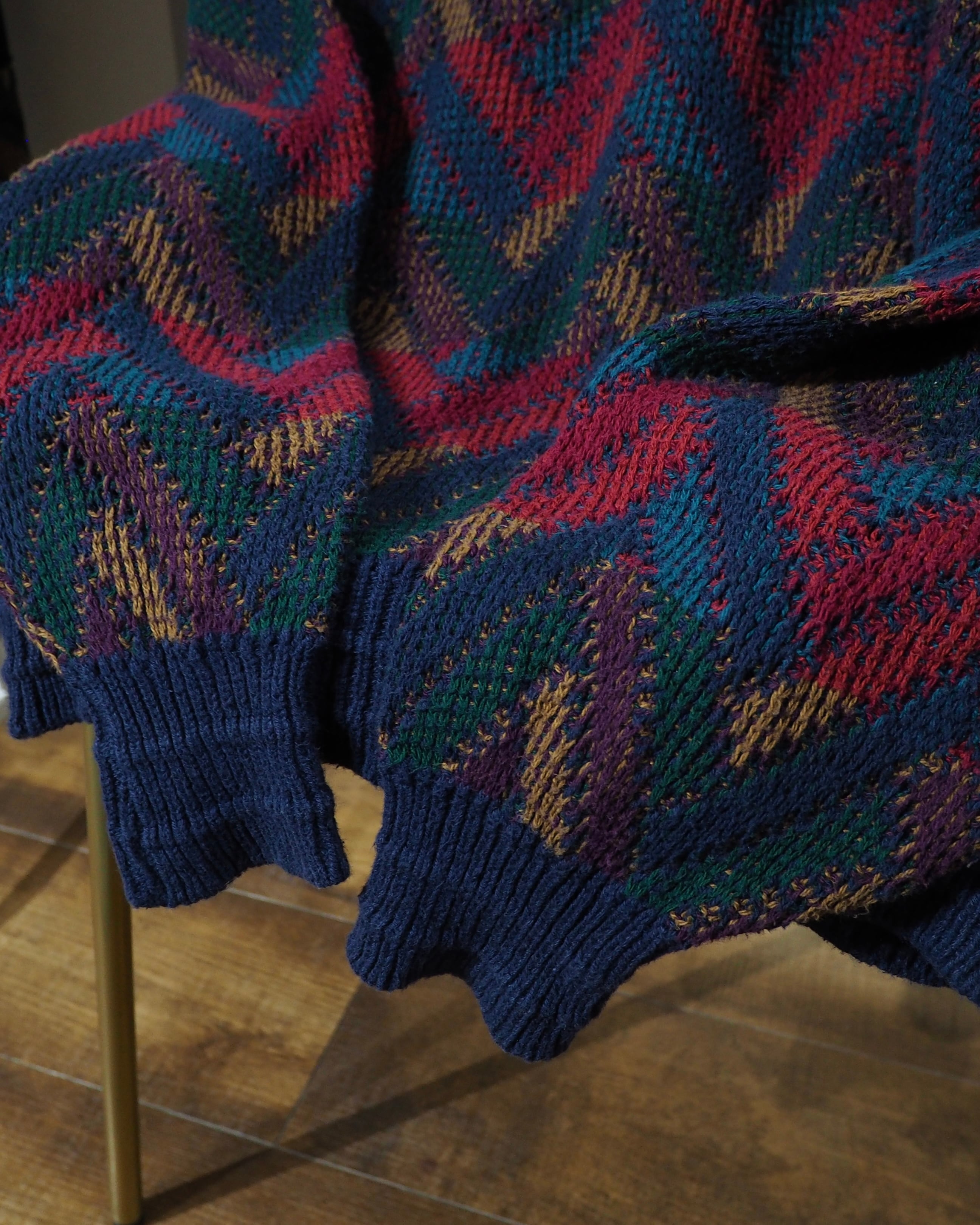 1980 - 90s ” Made in USA - Amana ” Zigzag Weaving Vintage Loose Knit