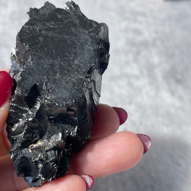 ロシア産【エリートシュンガイト（シュンガ石）】④ 鉱物 天然石 パワーストーン