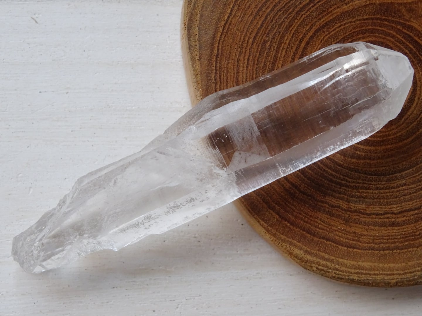 カイラス水晶（High Grade）~カイラス、水の女神~ | 虹石屋