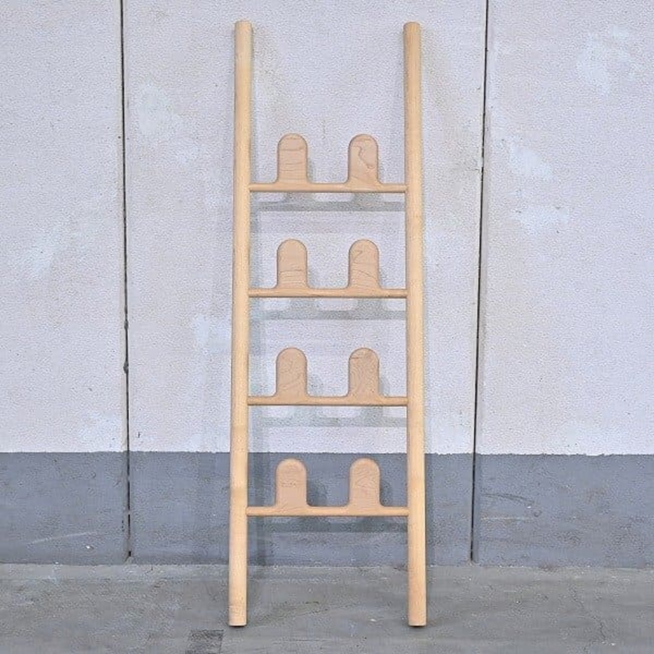 展示品 旭川家具 cosine「リーフラック」スリッパ収納 メープル材 壁掛け 玄関 リビング ダイニング 子供部屋 インテリア コサイン 【中古家具/中古インテリア/USED家具ユーズド家具/リサイクル】