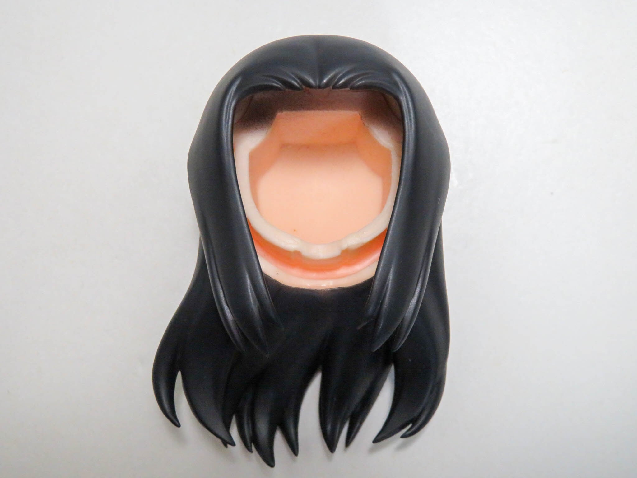 ねんどろいど イルミ｜グッドスマイルカンパニー公式ショップ
