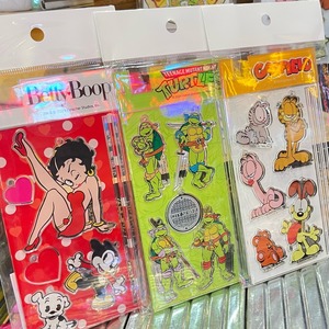 【ベティ】【タートルズ】【ガーフィールド】アクリル キーチェーン ボード ☆