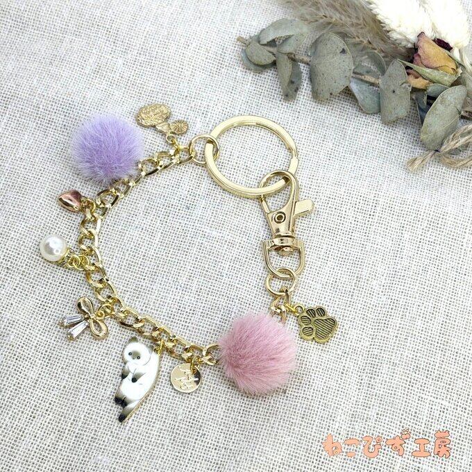 猫アクセサリー シャム猫×パステルピンク・パープルファー 猫モチーフ