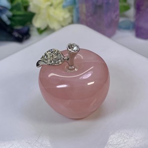 1.とっても可愛い☆ローズクォーツりんごさん♪