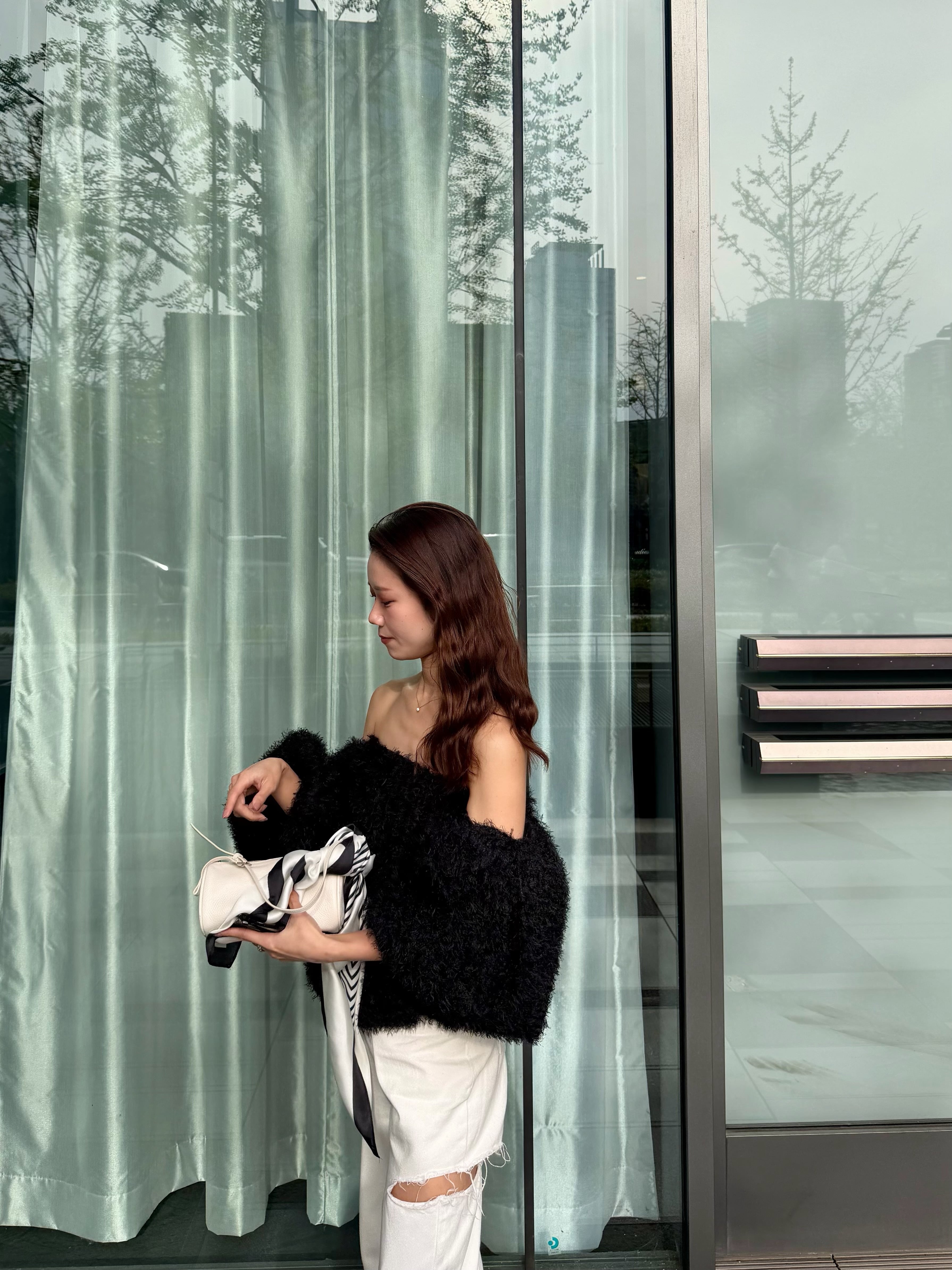 luna tops / black 6/18 21:00～再販(即納) | HYEON