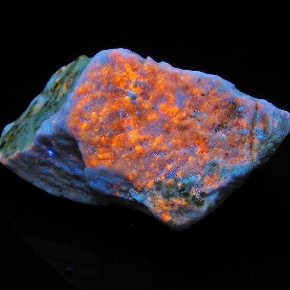 ハックマナイト 原石 一点物 181-2767