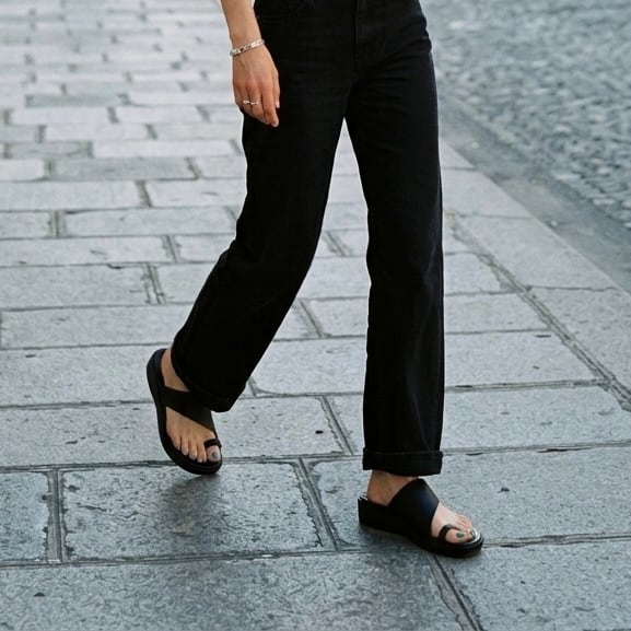 New Release】 “Giselle”｜ALL BLACK | 【Pirogue】ピローグ公式