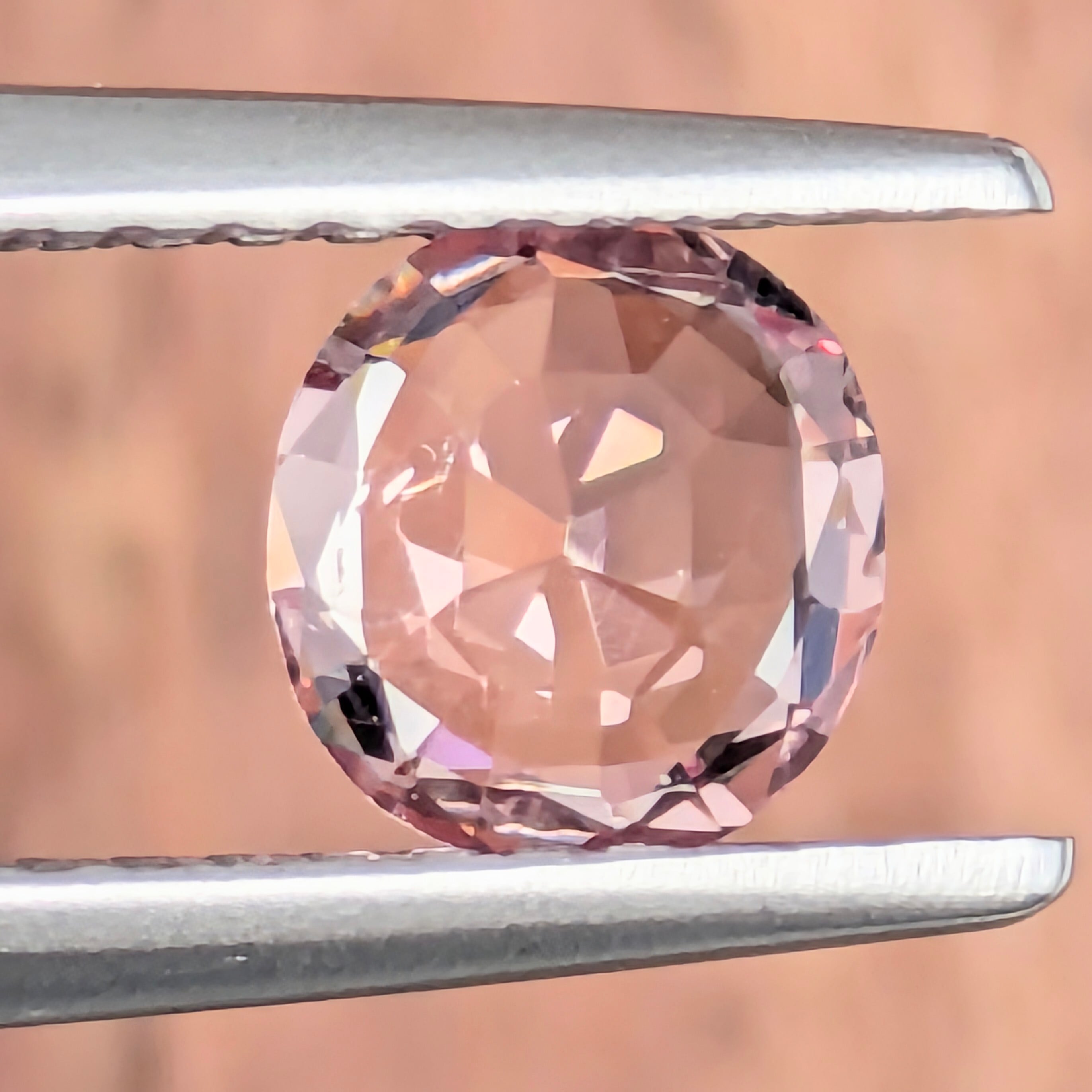 ピンクスピネルルース ミャンマー・モゴック産【0.66ct】 PRO207897