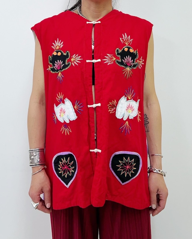 80s vintage pathwork & embroidery vest