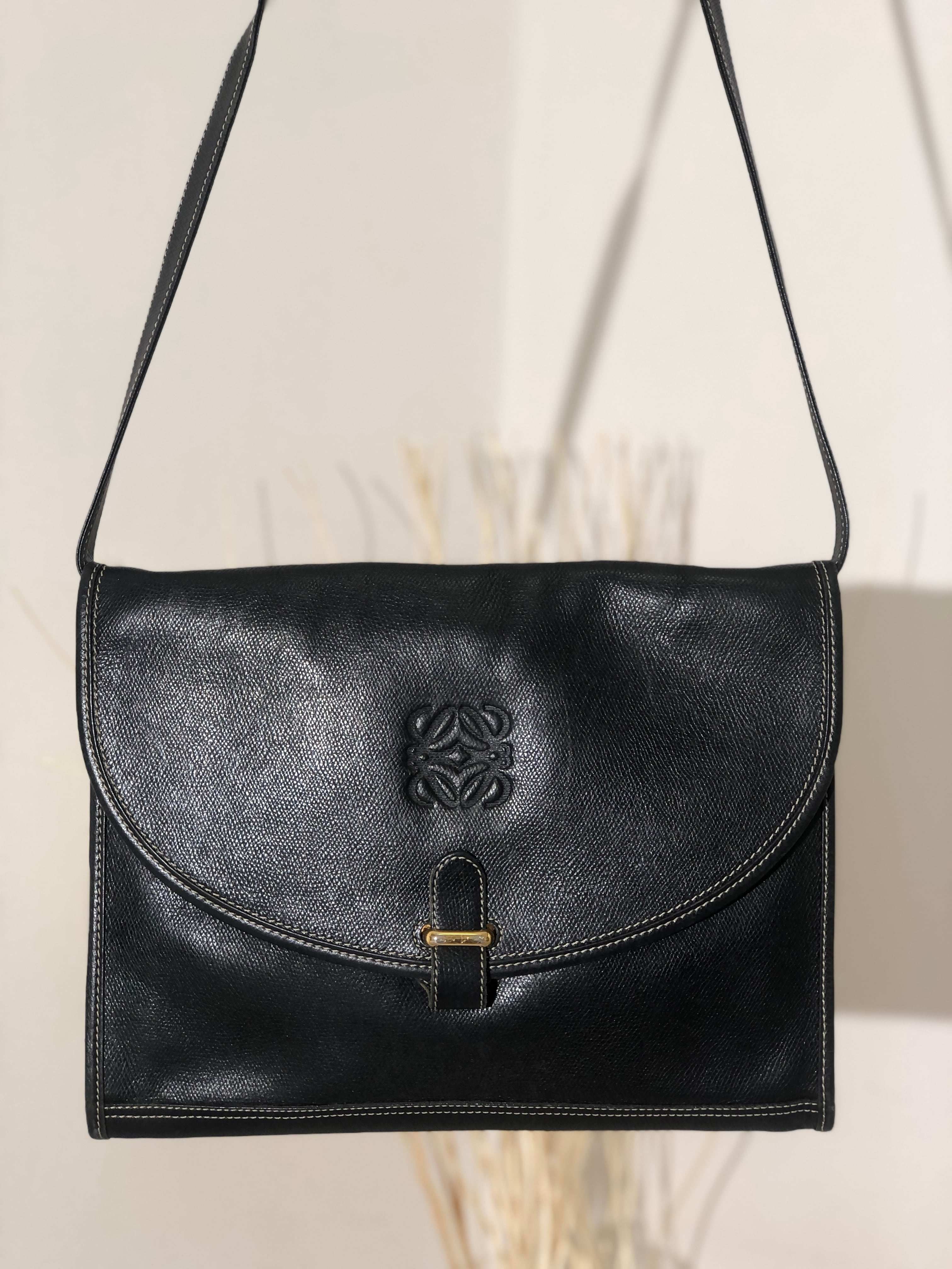 LOEWE ロエベ　アナグラム　レザー　ショルダーバッグ