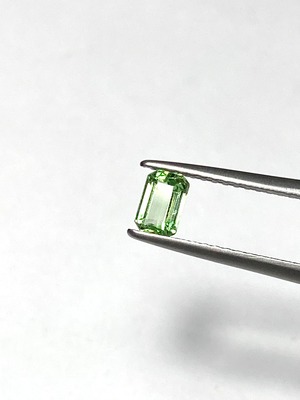 7.ミントカラーガーネット［No.HA-2881］