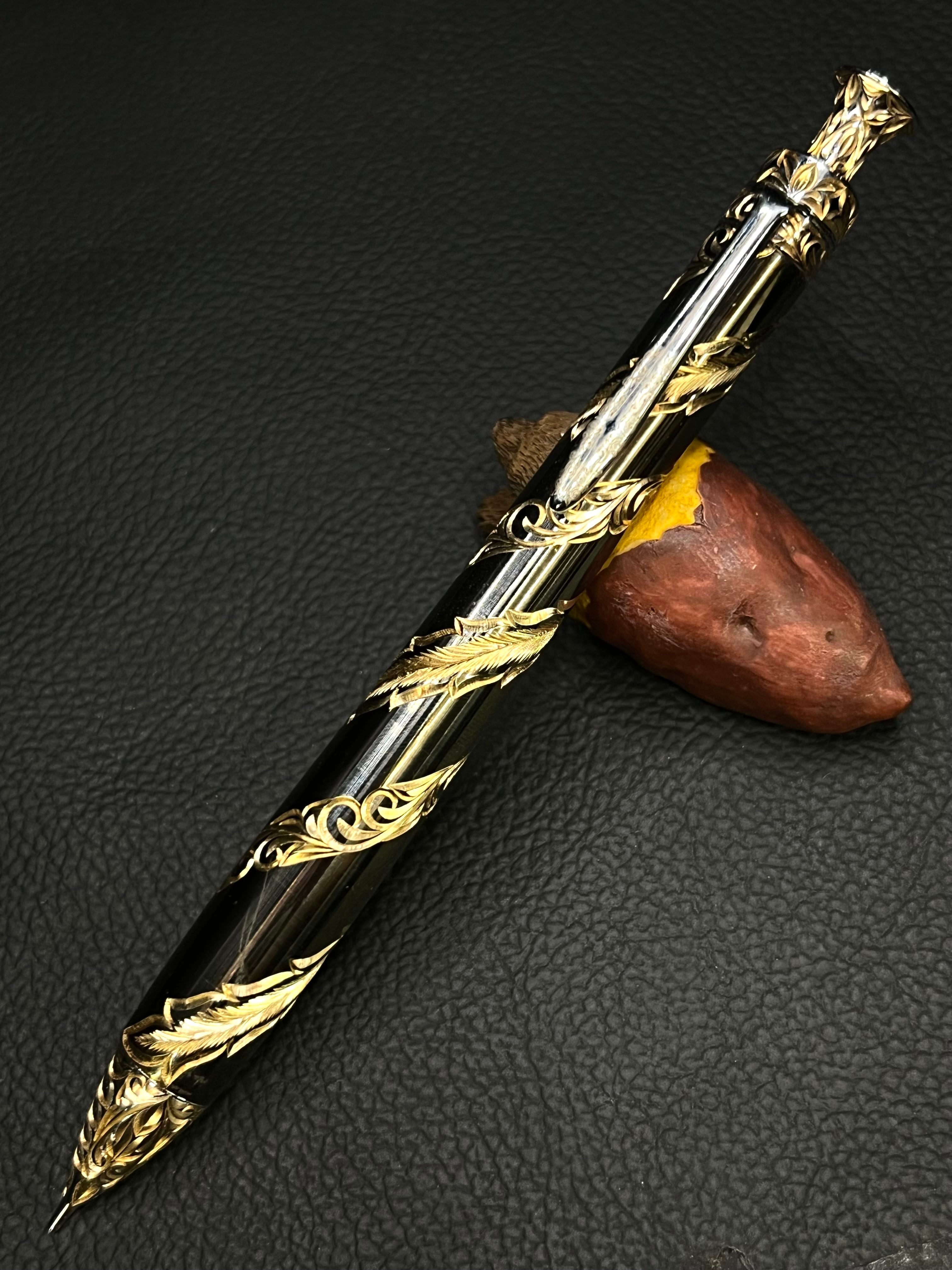 5 極上＋花梨瘤 青白 ゴールド0.5mmシャープペンシル | こぶた工房