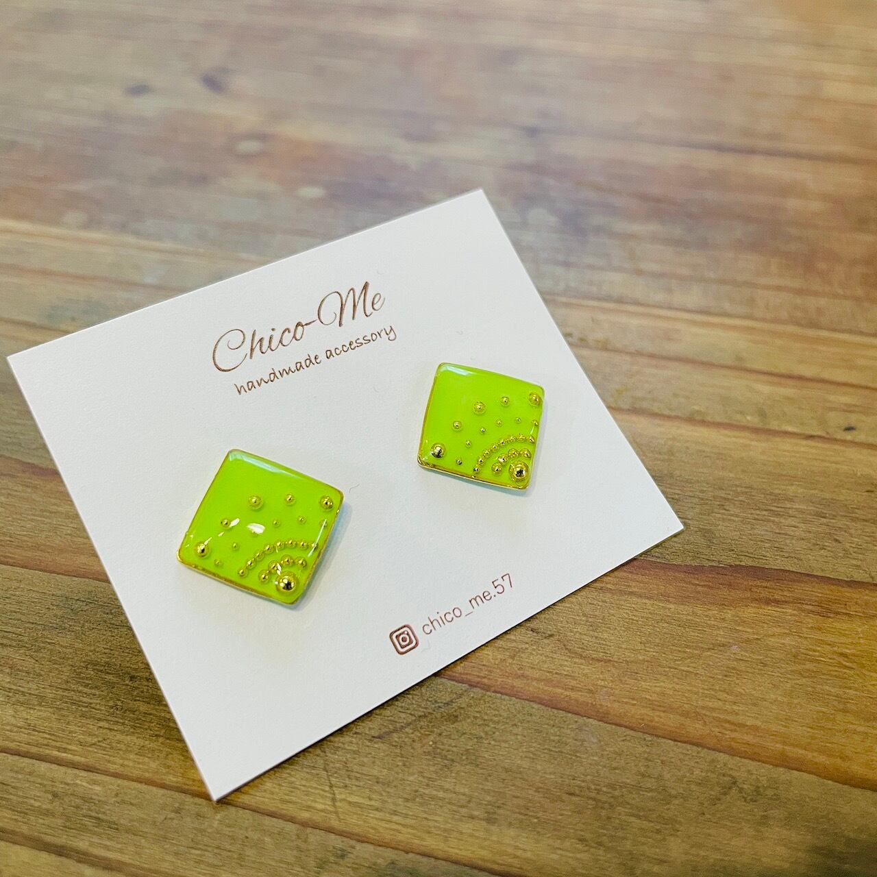 ﾋﾟｱｽ / ｲﾔﾘﾝｸﾞ】ドットアート - mini square -（イエローグリーン