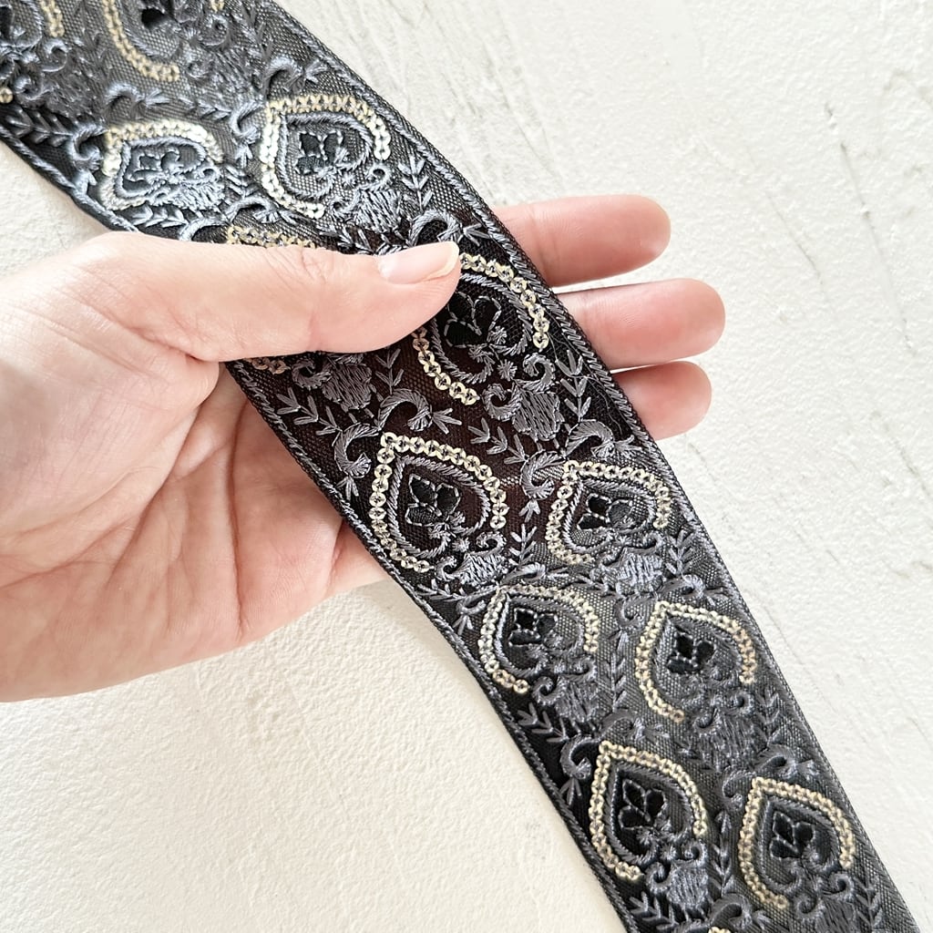 プレシャスハートwide [ブラック] インド刺繍リボン 3223 | インド刺繍