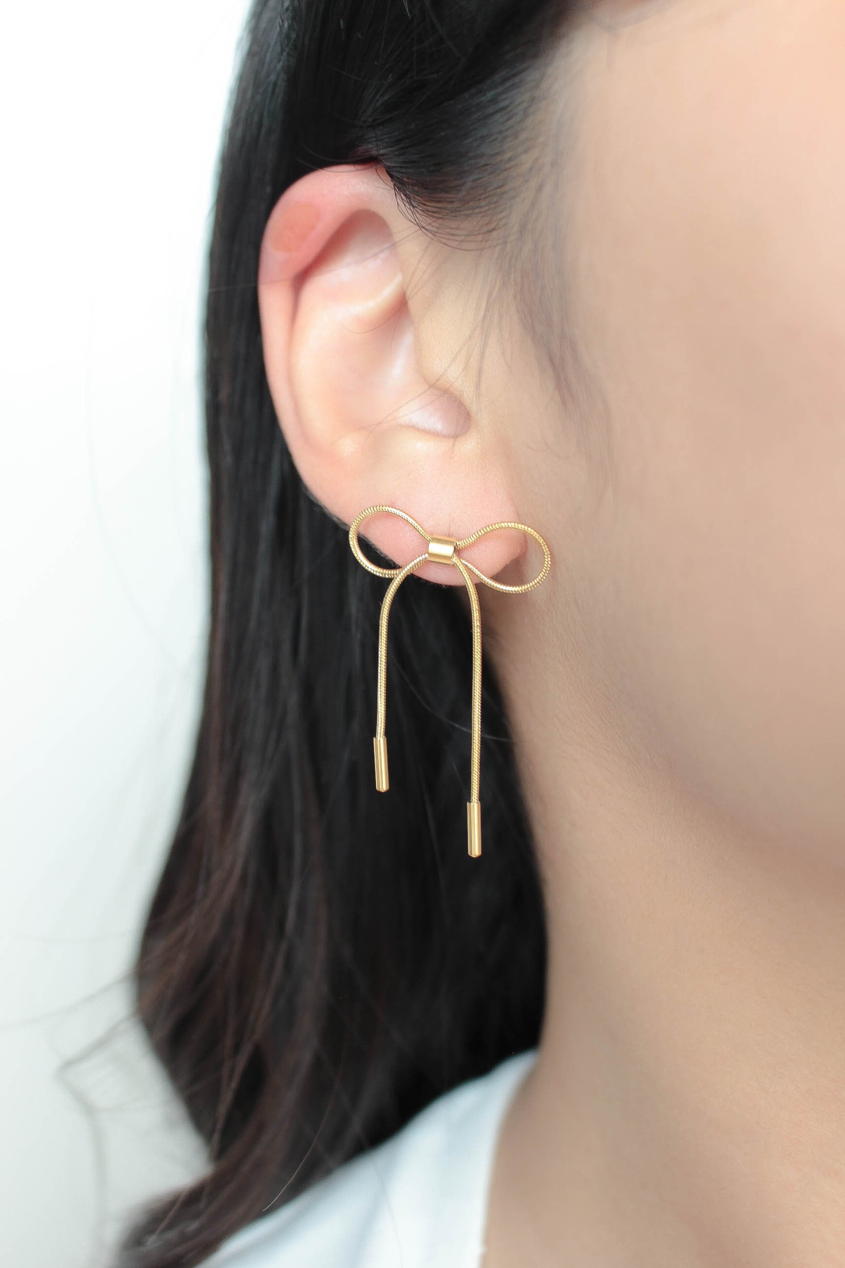 Ribbon Chain Pierce | 金属アレルギー対応のアクセサリー ebine