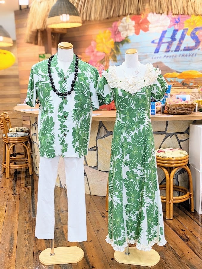Royal Creations】アロハシャツ（ハイビスカスパネル／グリーン