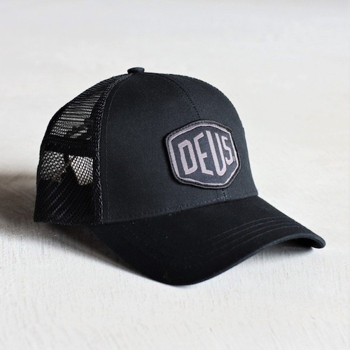 Deus ex Machina (デウスエクスマキナ) WOVEN SHIELD TRUCKER キャップ ファントムブラック  DMS97303