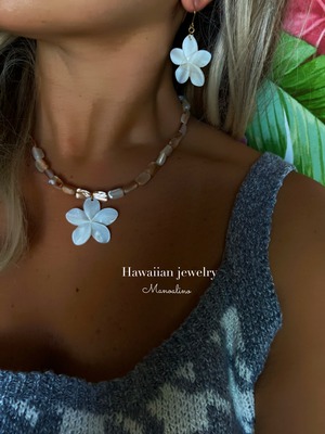 Hawaiian Big Plumeria necklace(ハワイアンビックプルメリアネックレス)