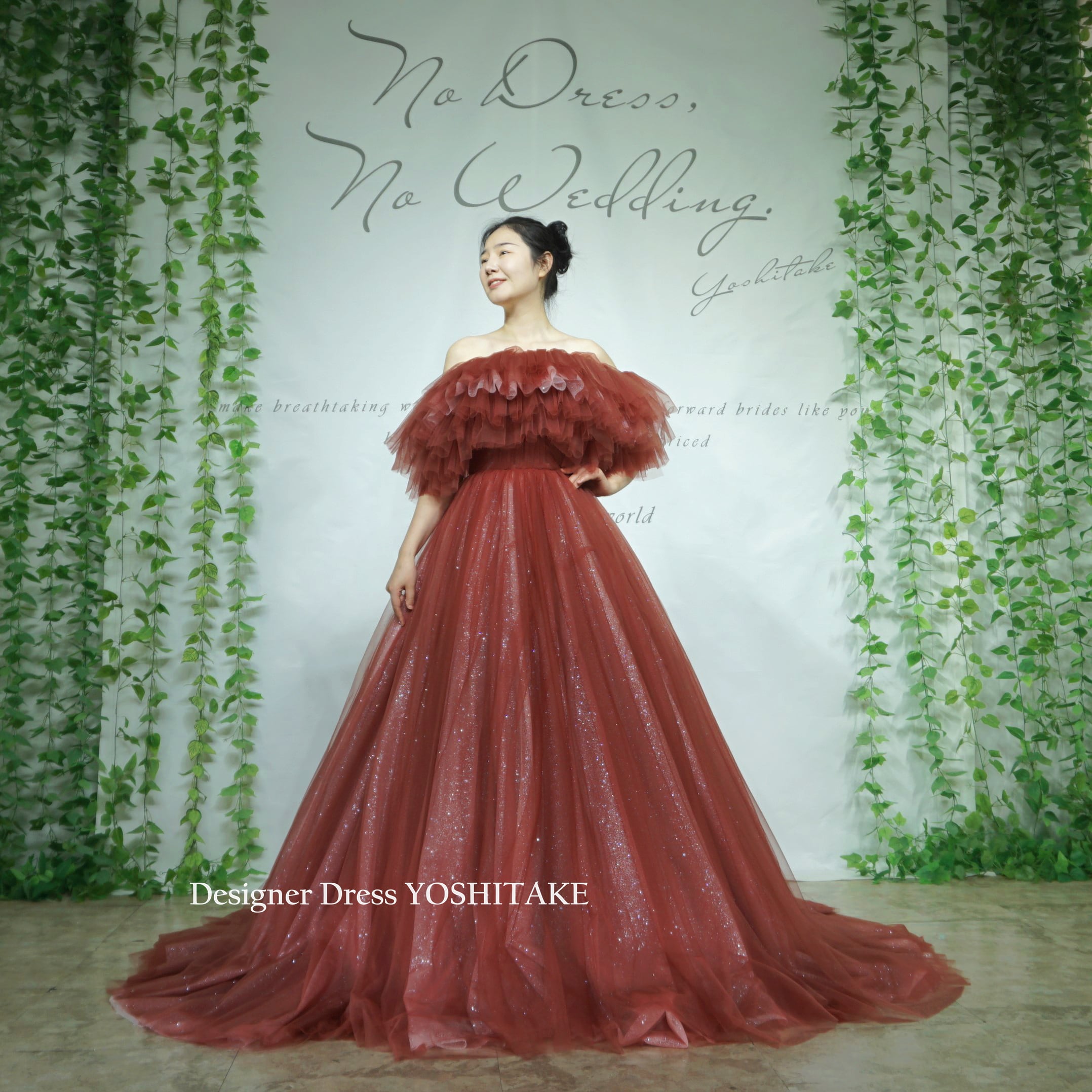 オーダー制作】ウエディングドレス(無料パニエ) キラキララメ入りバー  