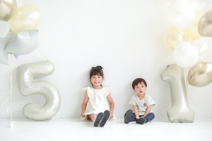 ＮＵＭＢＥＲ ＢＡＬＬＯＯＮ | sand beige