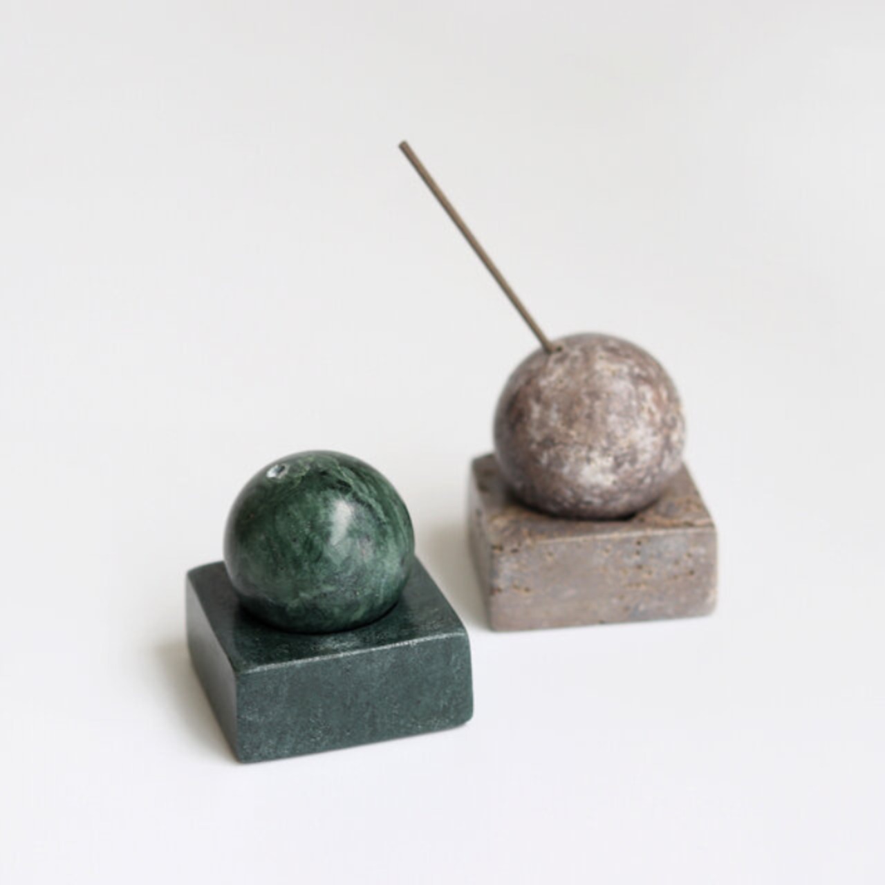 STONE INCENSE HOLDER｜トラバーチン グレー