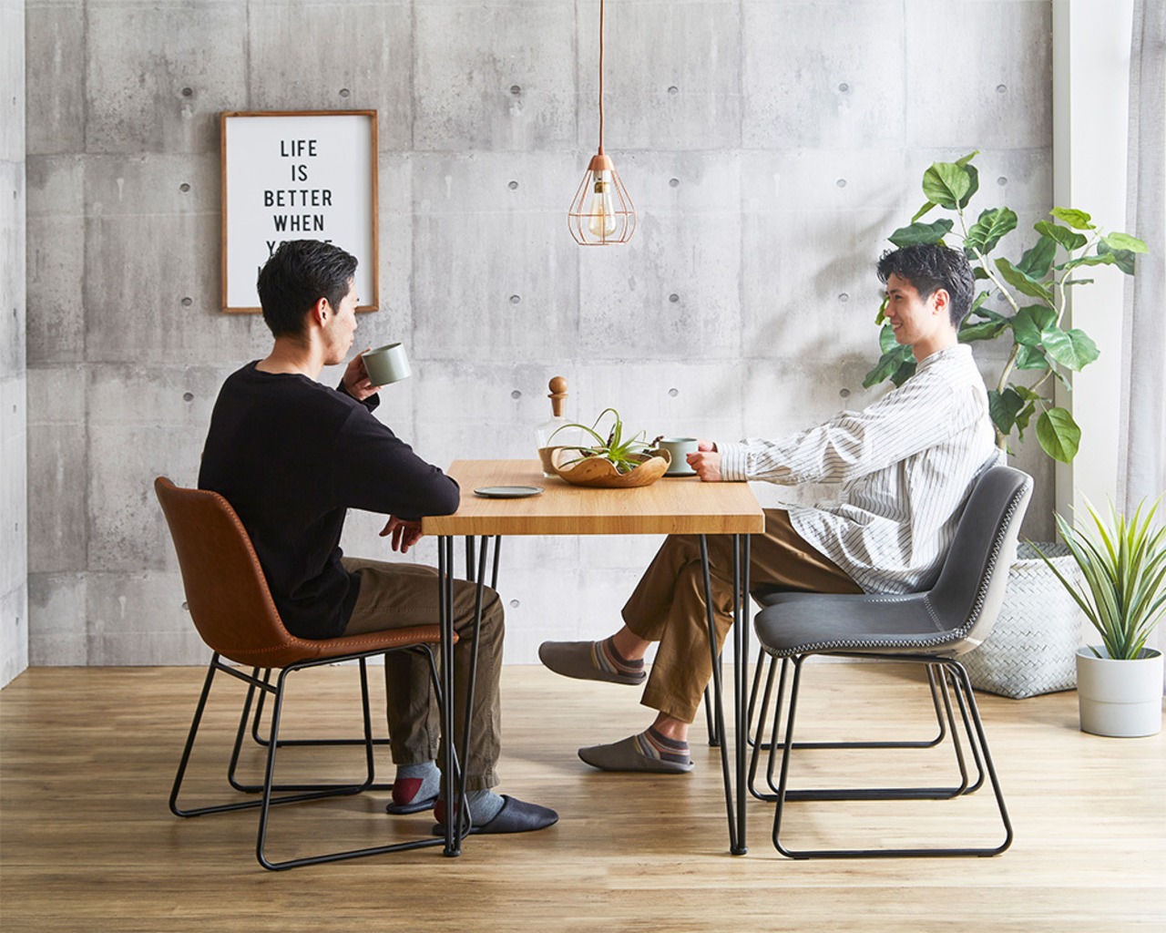 ヴィンテージレザー調 スクエアチェア 2脚セット