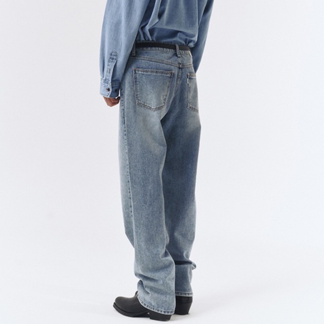 ★DUNST★CURVED TAPERED JEANS