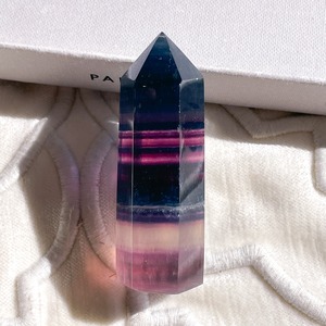 Blue Rainbow Fluorite Point 2 ✧ 雨と虹のブルーレインボーフローライト