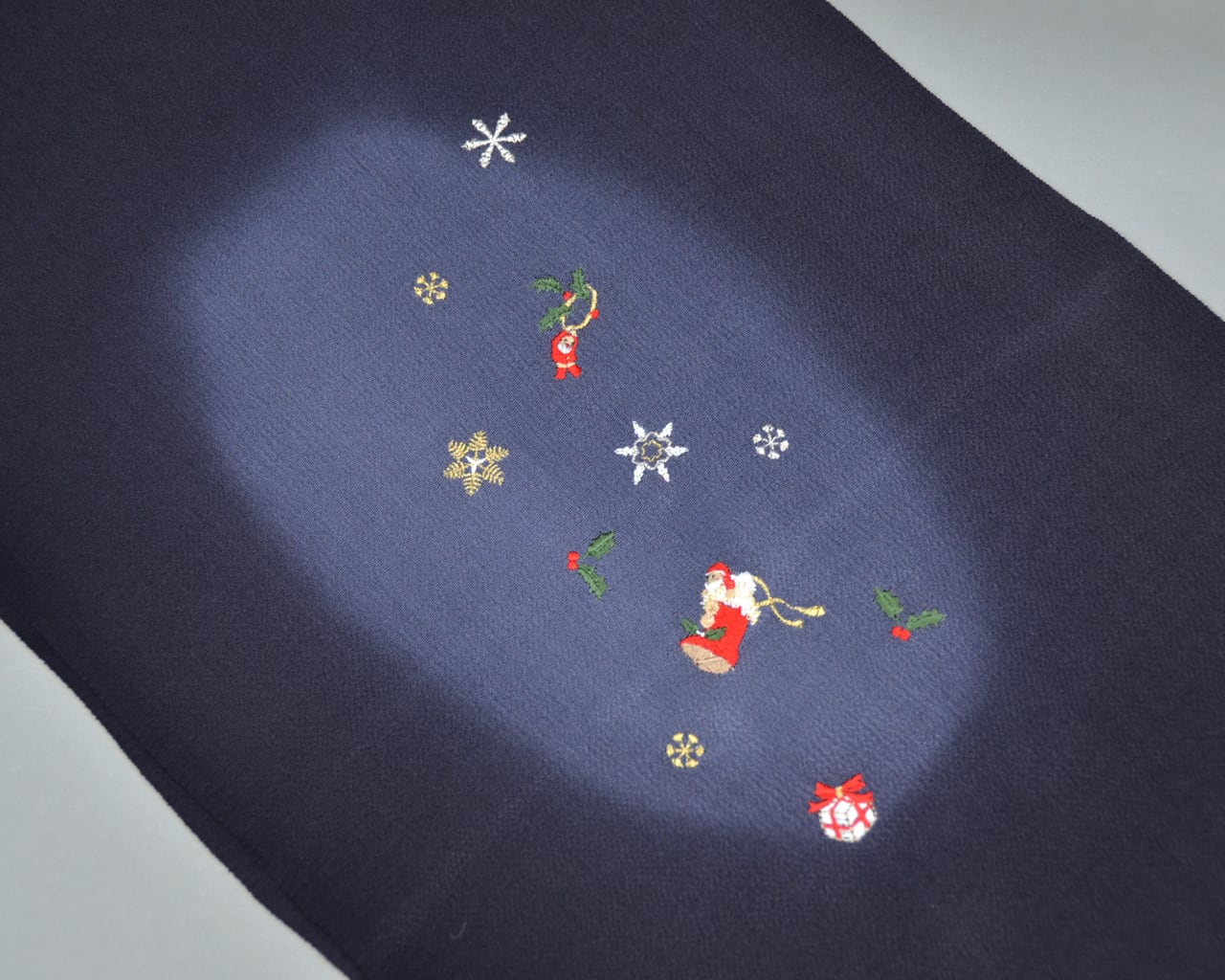 【激安】クリスマスの帯揚　3540正絹