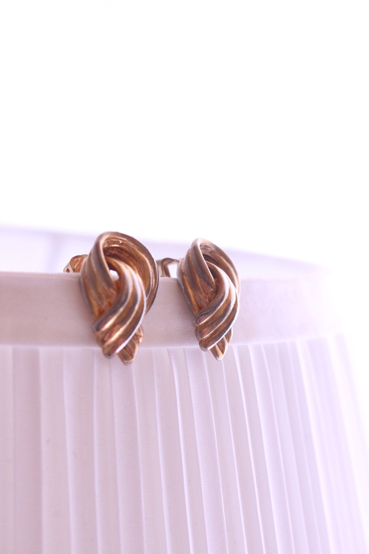 gold motif イヤリング