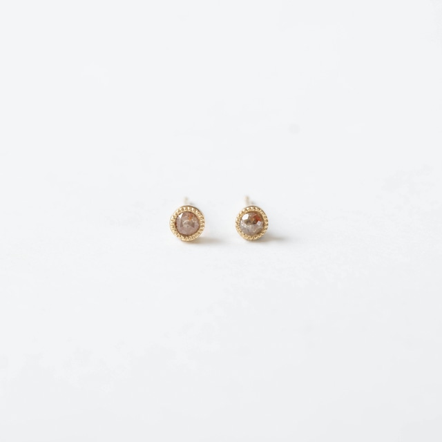 ローズカットダイヤモンドピアス