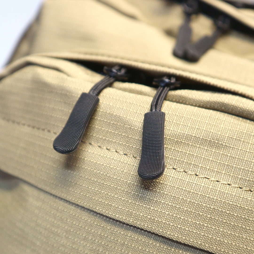 リップポリエステル3層式リュック 【12-2049】 | propellerheads