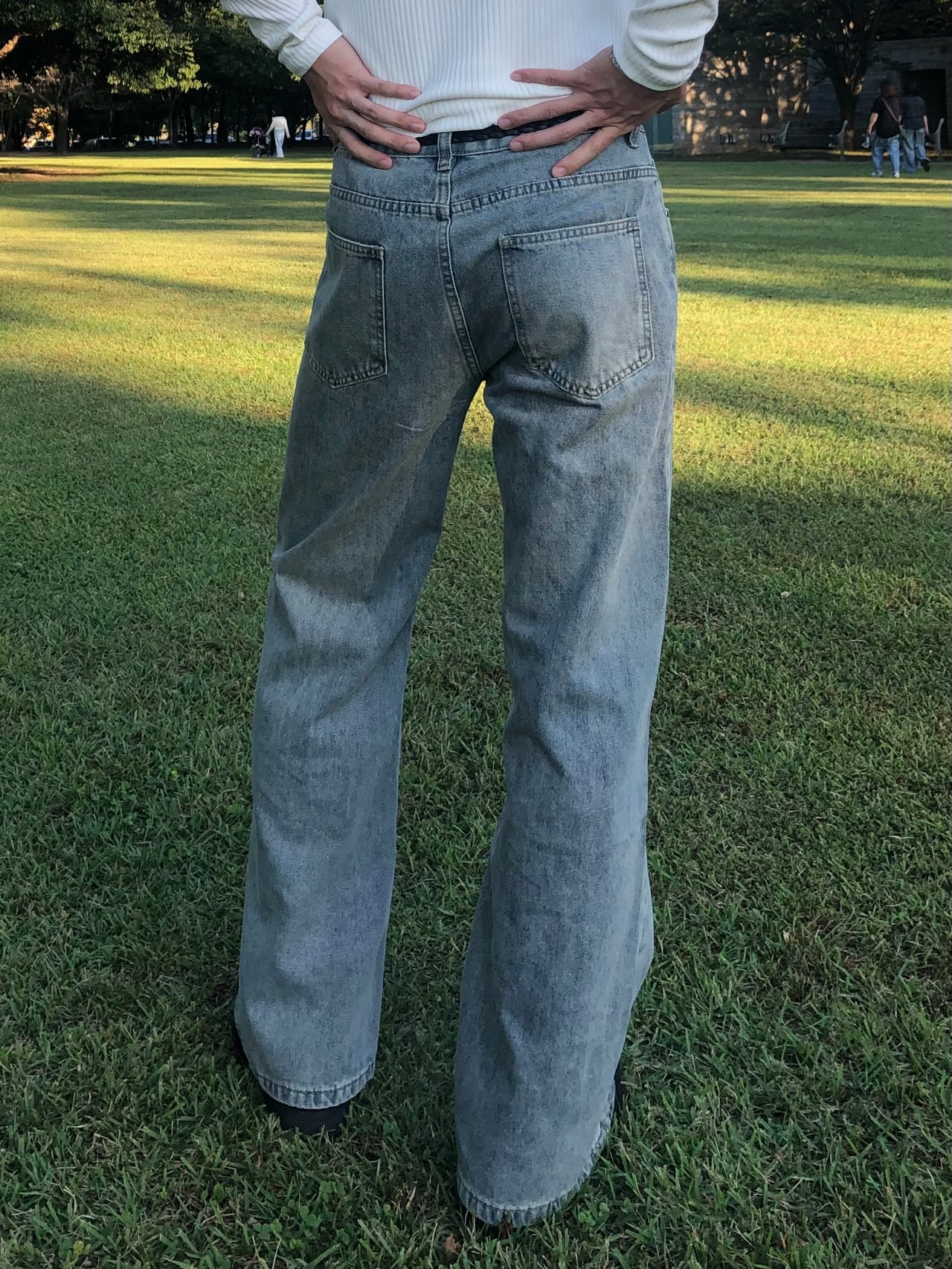 Signature Curve Bootcut Denim [Light Blue] - 8