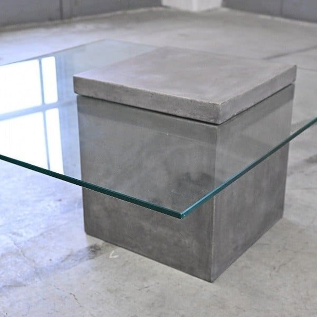【引取限定】moda en casa 7万「flying table/フライング テーブル」センターテーブル ガラス コンクリート 異素材 モーダエンカーサ【中古家具/中古インテリア/USED家具ユーズド家具/リサイクル】