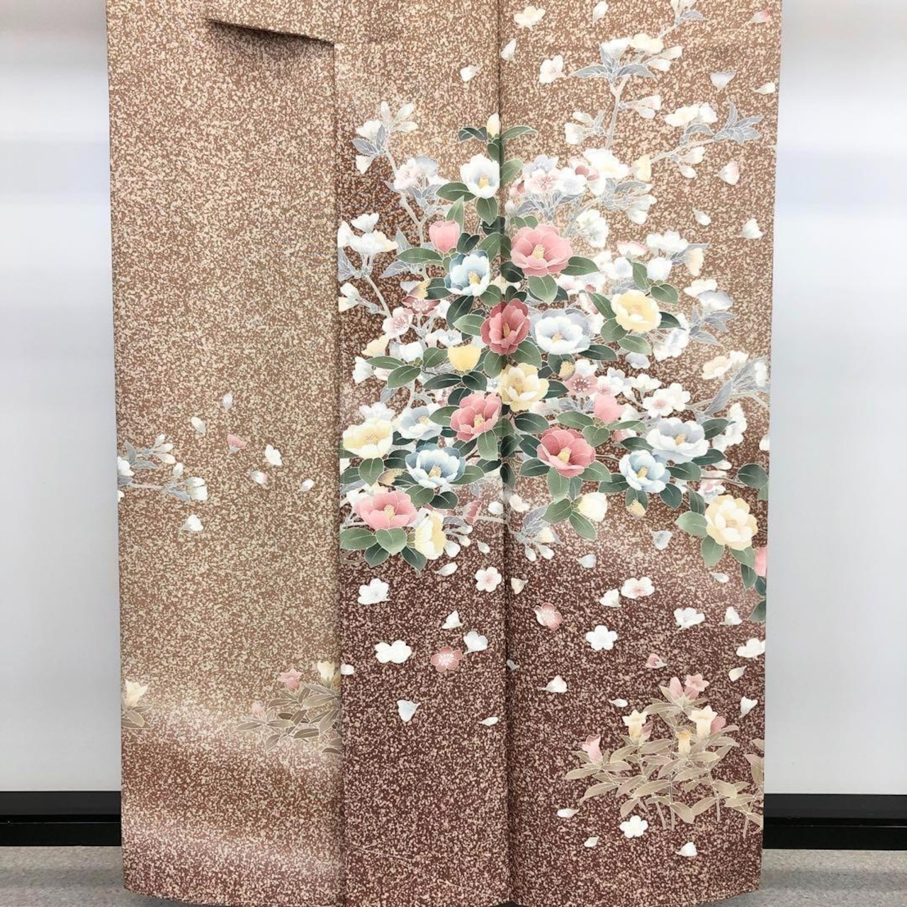 袋帯 美しい華柄模様 金糸 金色 フォーマル O-3872 着物 きもの kimono  