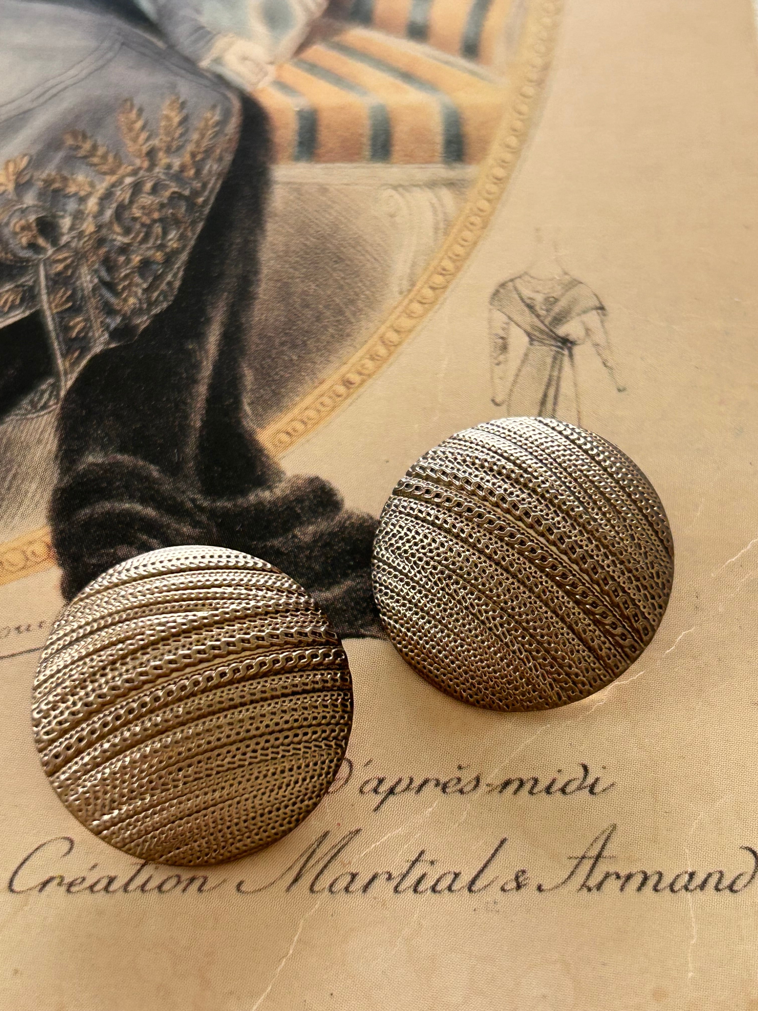 輸入デザインボタン アンティークゴールド 艶消し 22mm チェーン アクセサリーパーツ デコレーション材