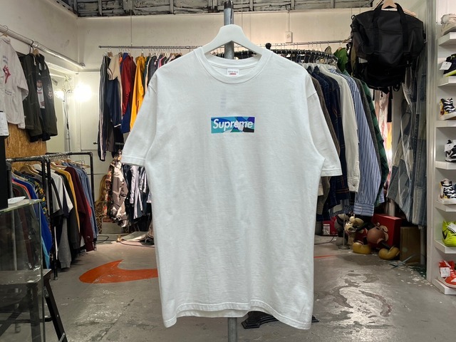 Supreme × EMILIO PUCCI BOX LOGO TEE WHITE/BLUE MEDIUM 08625