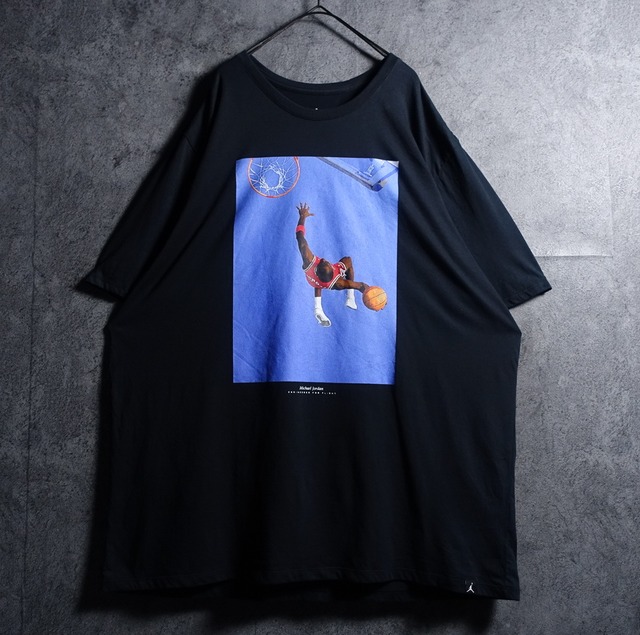 "JORDAN" Black Photo Print Design T-Shirt