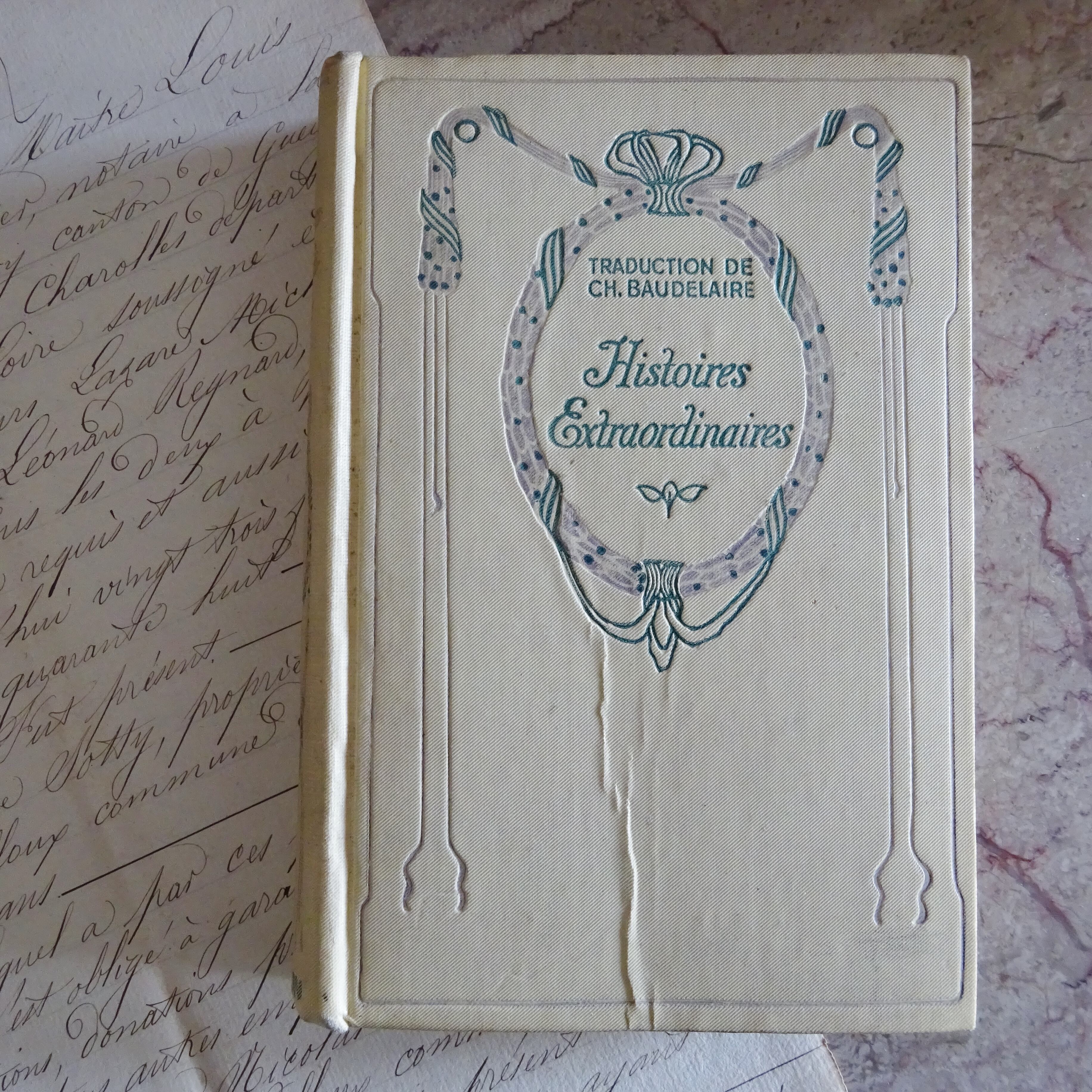 Livres anciens 《NELSON》Lettres dorées＊Nの本