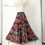 社交ダンス 衣装 Sanline サンリーヌ スカート レッスンウェア ブラック系 花柄 植物柄 チュール 透け感 シースルー フレア 華やか 鮮やか かわいい おしゃれ 上品 大人っぽい 黒 赤 緑 橙 ピンク 黄 レッド系 グリーン系 オレンジ系 ピンク系 イエロー系 日本製 ダンス 練習 レッスン ダンス衣装 練習着