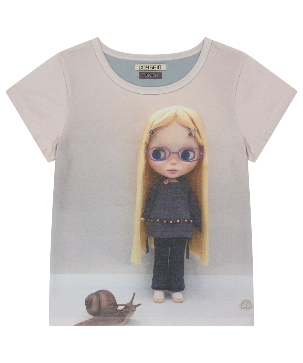 ☆[RESELL][COYSEIO] COYSEIO X BLYTHE GRAPHIC T-SHIRT LIGHT BLUE