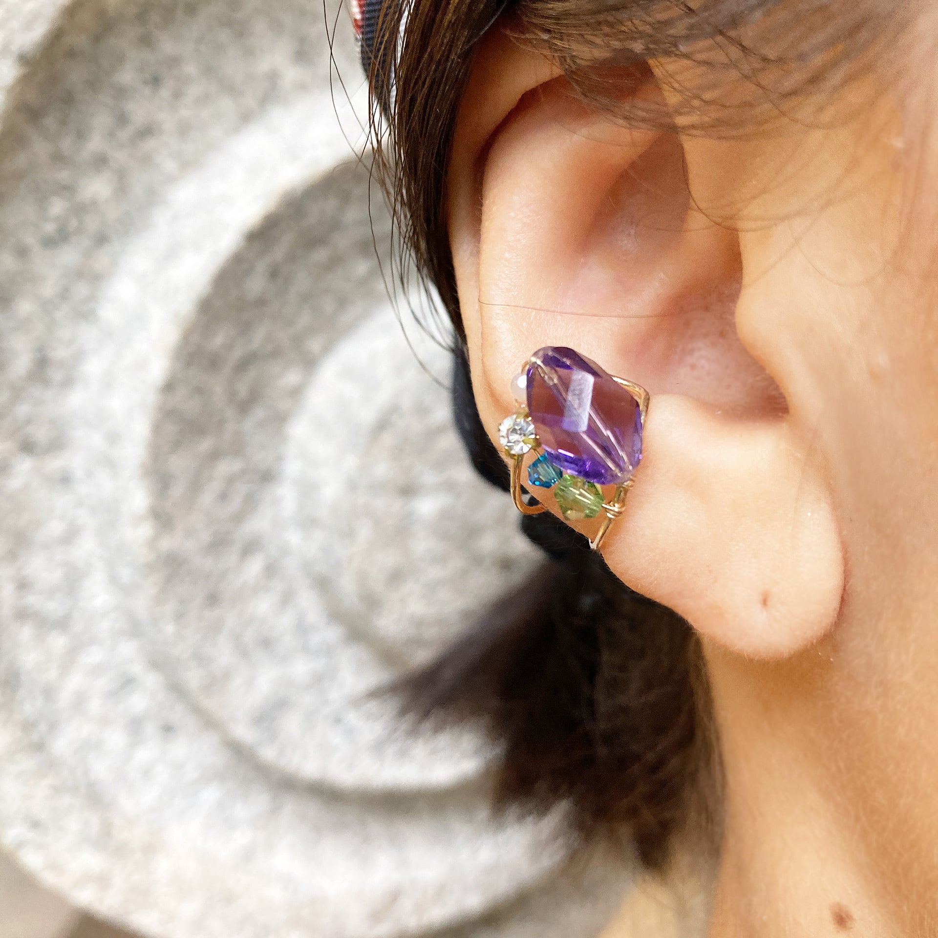 慧*プ様 大量ブローチ・カフス・イヤリング等 アクセサリー まとめ売り 1764 アメジストガラスのイヤーカフ | Chapelet（シャプレ）