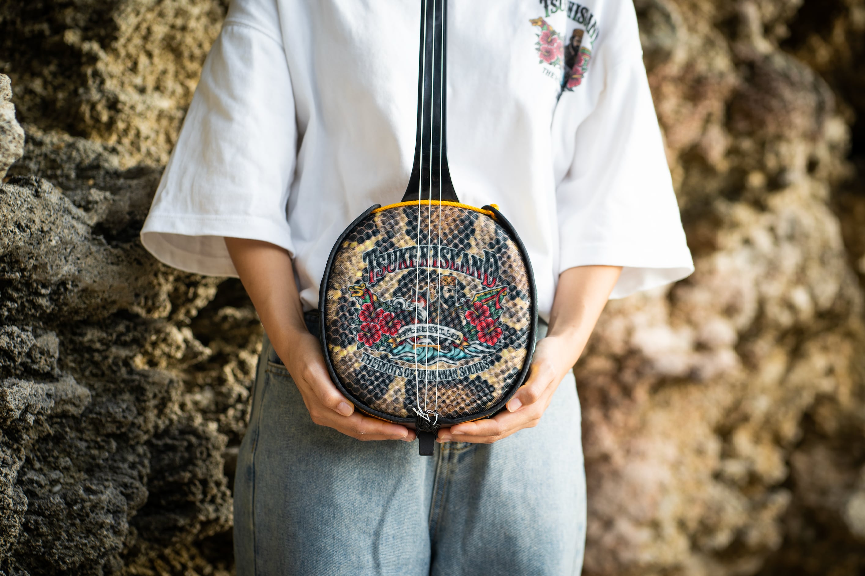 三線工房まちだ屋×神谷荘コラボ】オリジナル三線 〝TSUKENISLAND