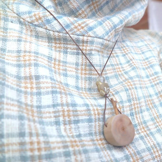 【一点物】✦⋆.八ヶ岳の森の贈り物 ✦⋆.·考える猫と桜の木とルチルクォーツのアロマボトルネックレス ⋆.·✦