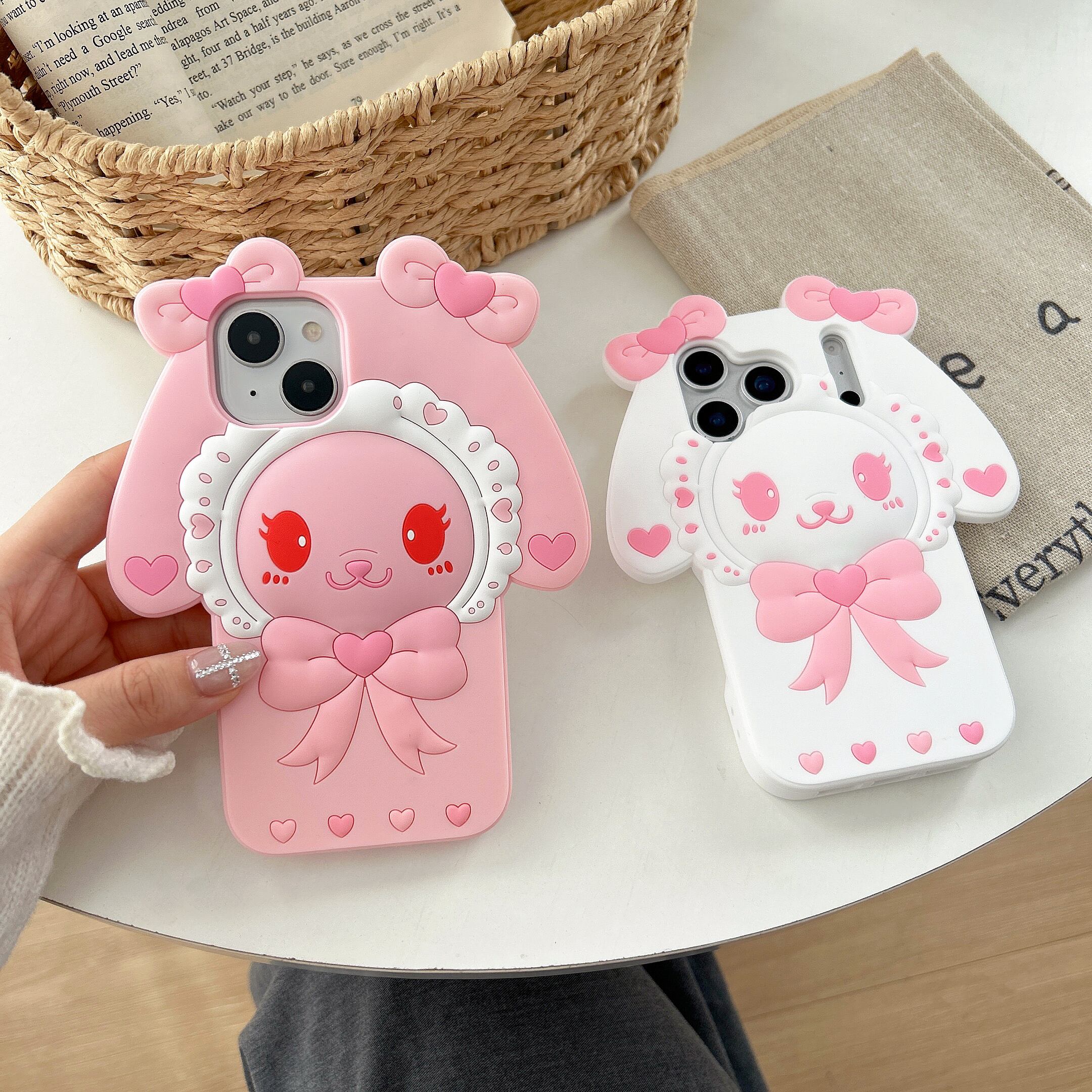 ウサギ iPhone 17 16 15 14 13 ケース 可愛い シリコン ウサちゃん