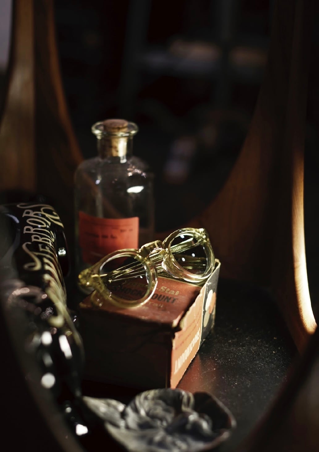 EVILACT eyewear ‘’GREEVES'' 調光レンズ | Frog-Amulet