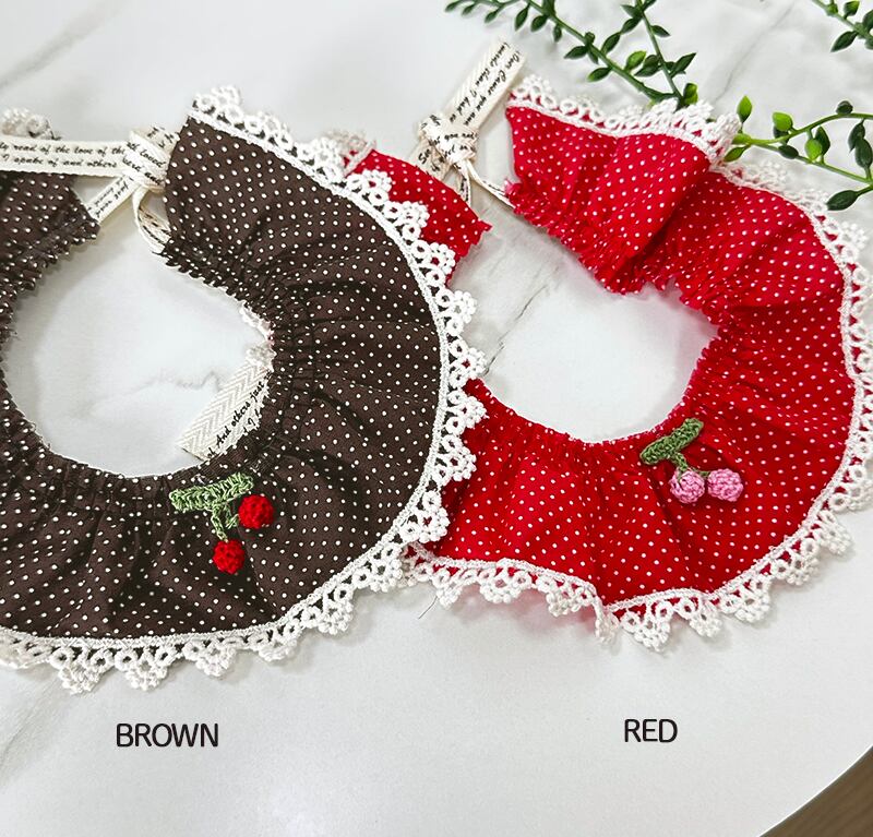 cherry cape 2color  /  犬 首輪 おしゃれ ドット柄 チェリー 可愛い バンダナ 犬 記念撮影 アクセサリー 小型犬 中型犬 犬服 韓国 ペット用品 ドッグウェア ケープ
