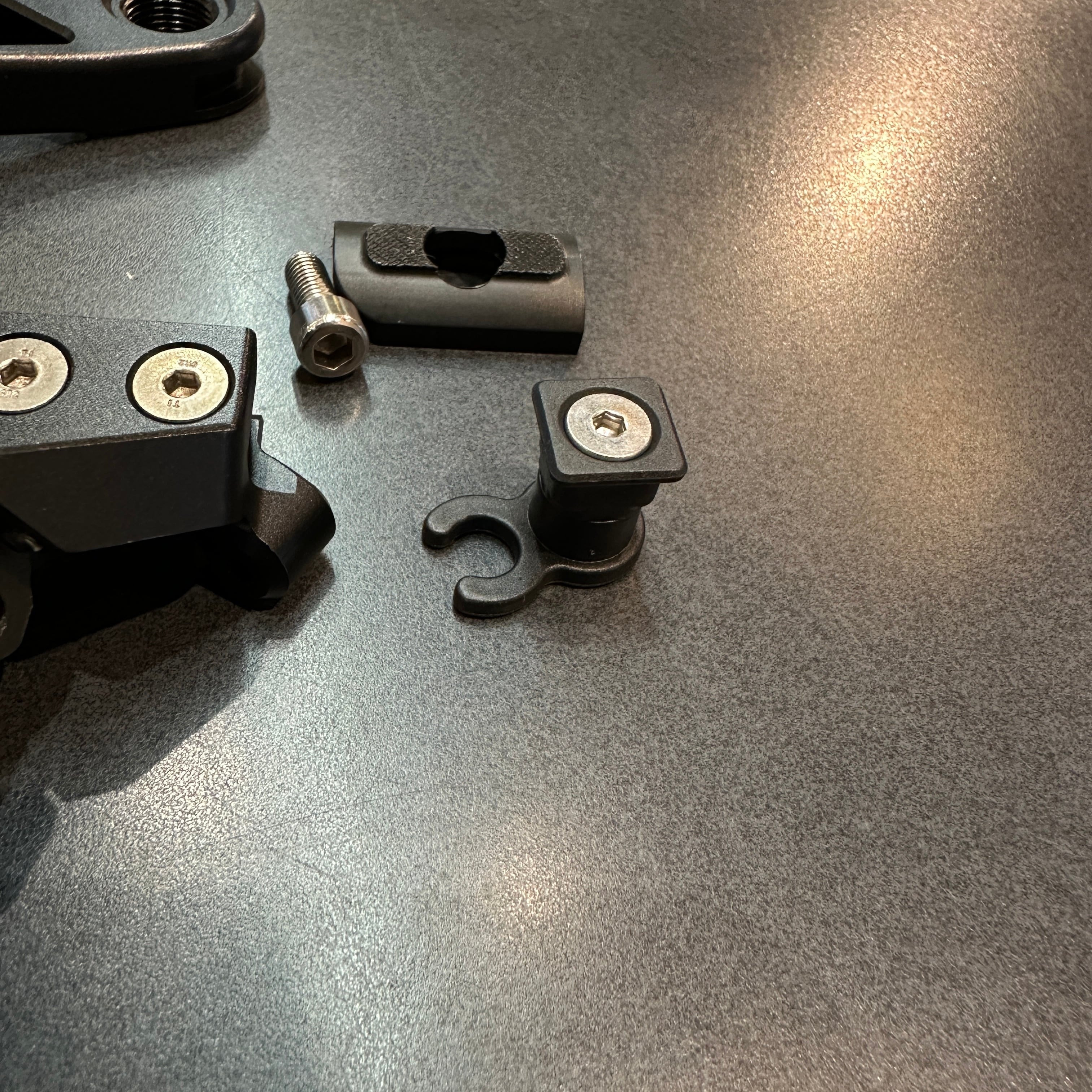 H&H [C Line] Tensioner ＋ New Derailleur(fixed) Set | LORO ONLINE