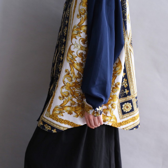 scarf motif switching design l/s shirt