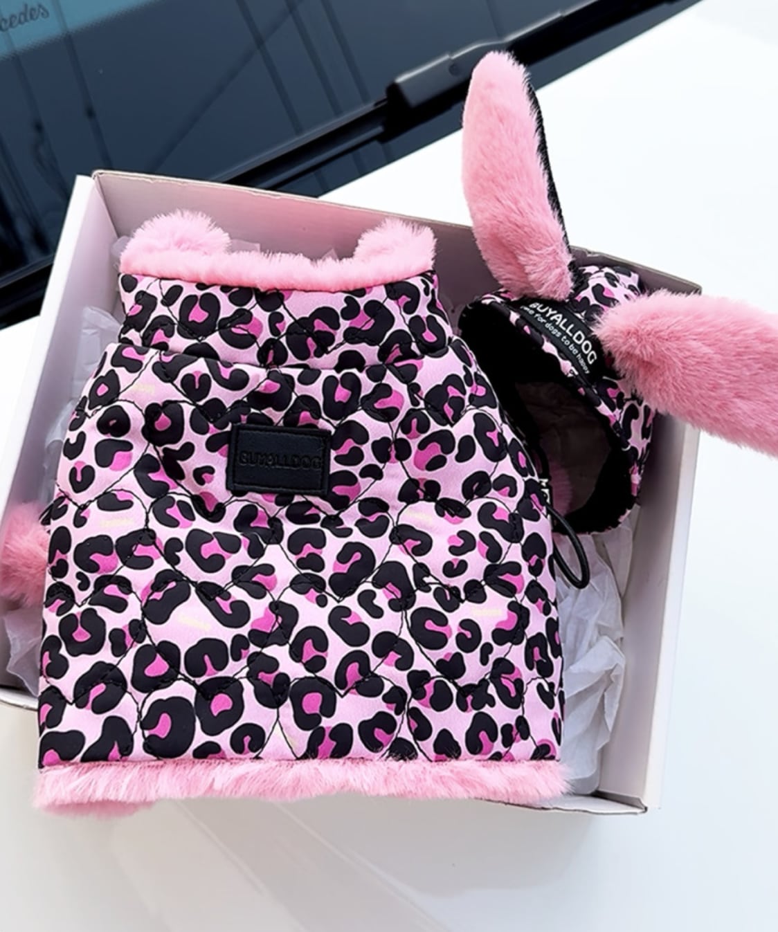 予約【buyalldog】Reversible Leopard Padding (Pink)